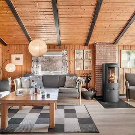 펜션 Madita - 310m From The Sea By Interhome Saltum